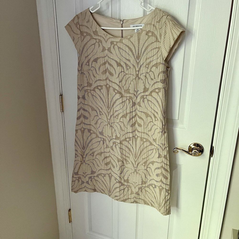 Liz Claiborne Women's Fitted Dress‎ Lace Overlay Zipper Back Beige Size 8